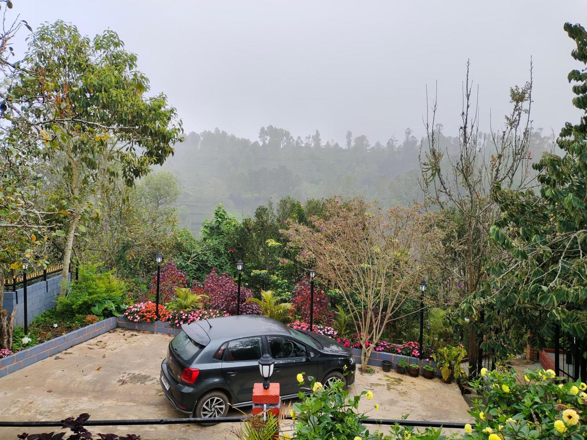 Pear Tree Entire 2Bhk Villa Kotagiri Bagian luar foto