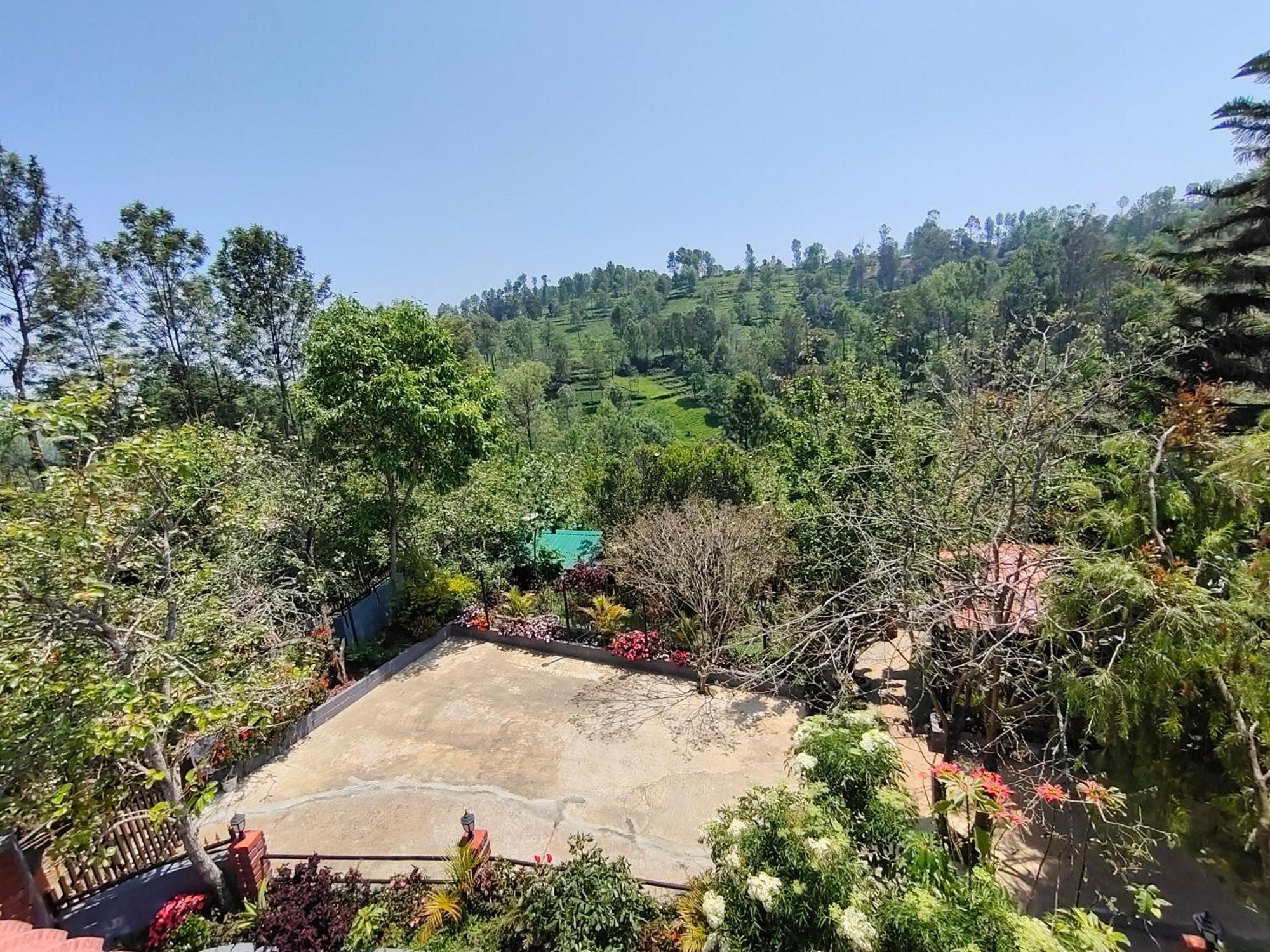 Pear Tree Entire 2Bhk Villa Kotagiri Bagian luar foto